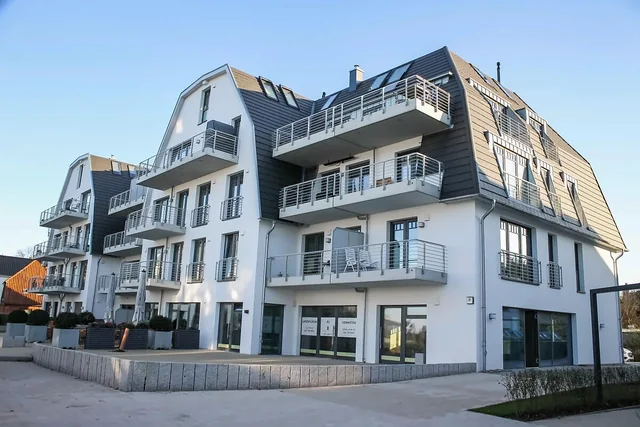 Eigentumswohnanlage mit Gewerbe Niendorf, Bild 4