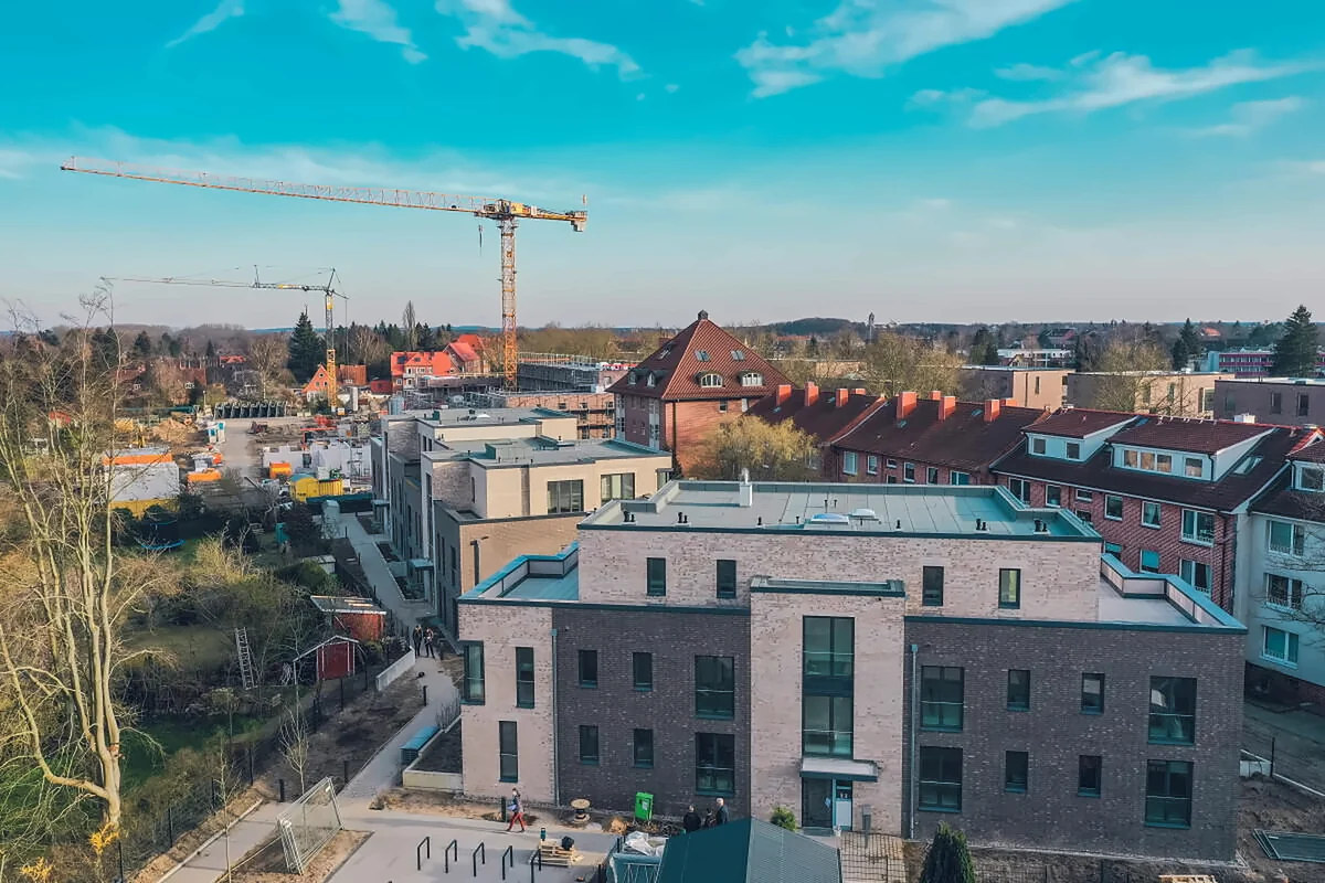 Wohnungskomplex Quartier 4 an der Wakenitz in Lübeck, von oben